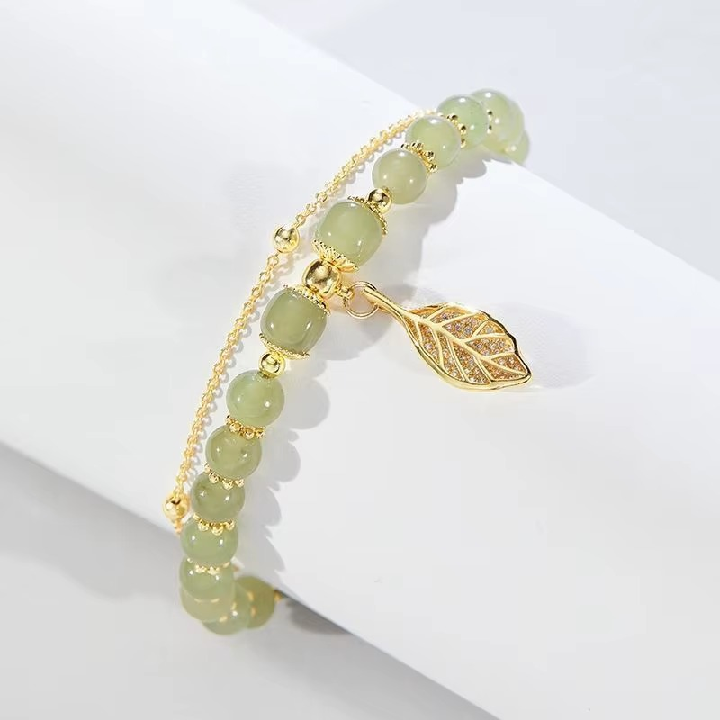 🌿 Jade Bead Bracelet – Elegant & Natural ✨