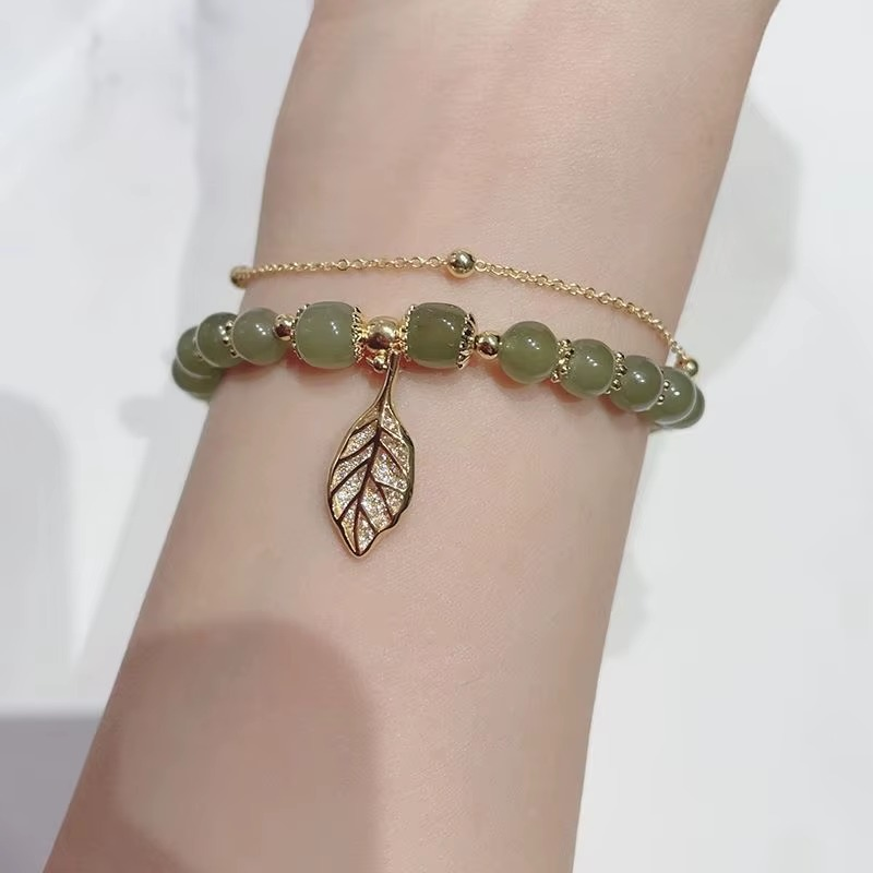 🌿 Jade Bead Bracelet – Elegant & Natural ✨
