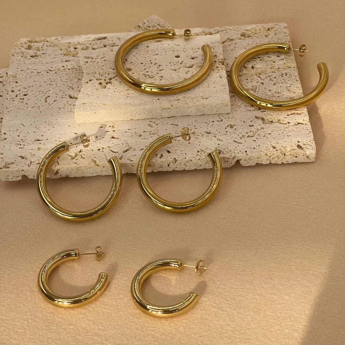 Chunky Hoop Earrings – Gold or Silver