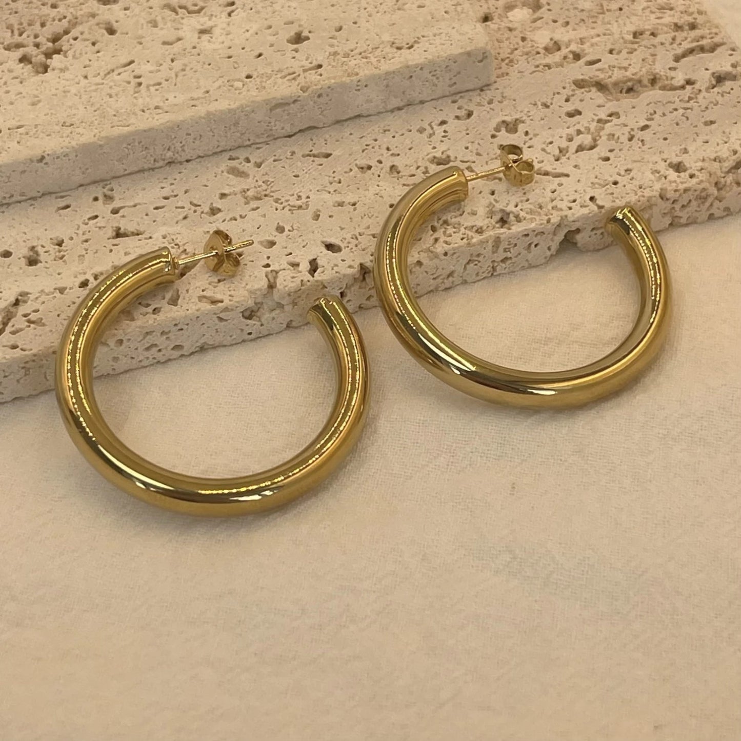 Chunky Hoop Earrings – Gold or Silver